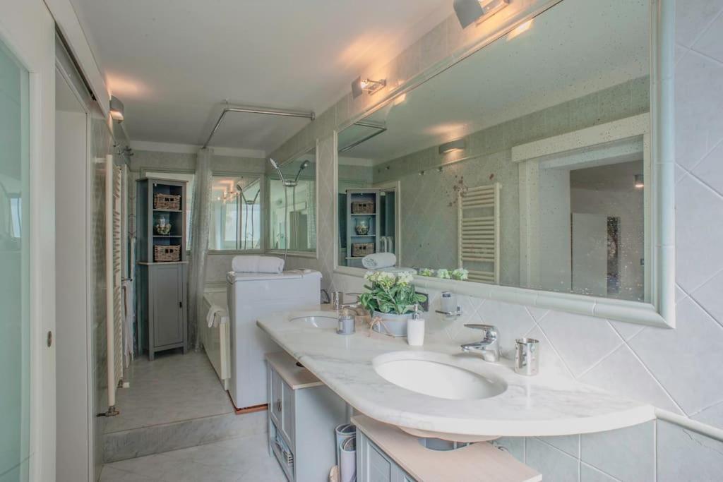 Casa Ale 5 Terre Guest House Con Giardino La Spezia Kültér fotó